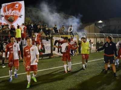 In tempi recenti � stata ospite del campo di San Pio anche la Sly United: fondata nel 2016 inanell� uno dopo l�altro quattro campionati stravinti dalla Terza Categoria alla Promozione. Si � sciolta nel 2020